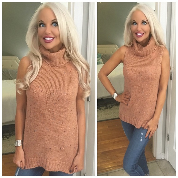 Sweaters - ❤️LAST 1! SMALL Speckled Sleeveless Sweater!
